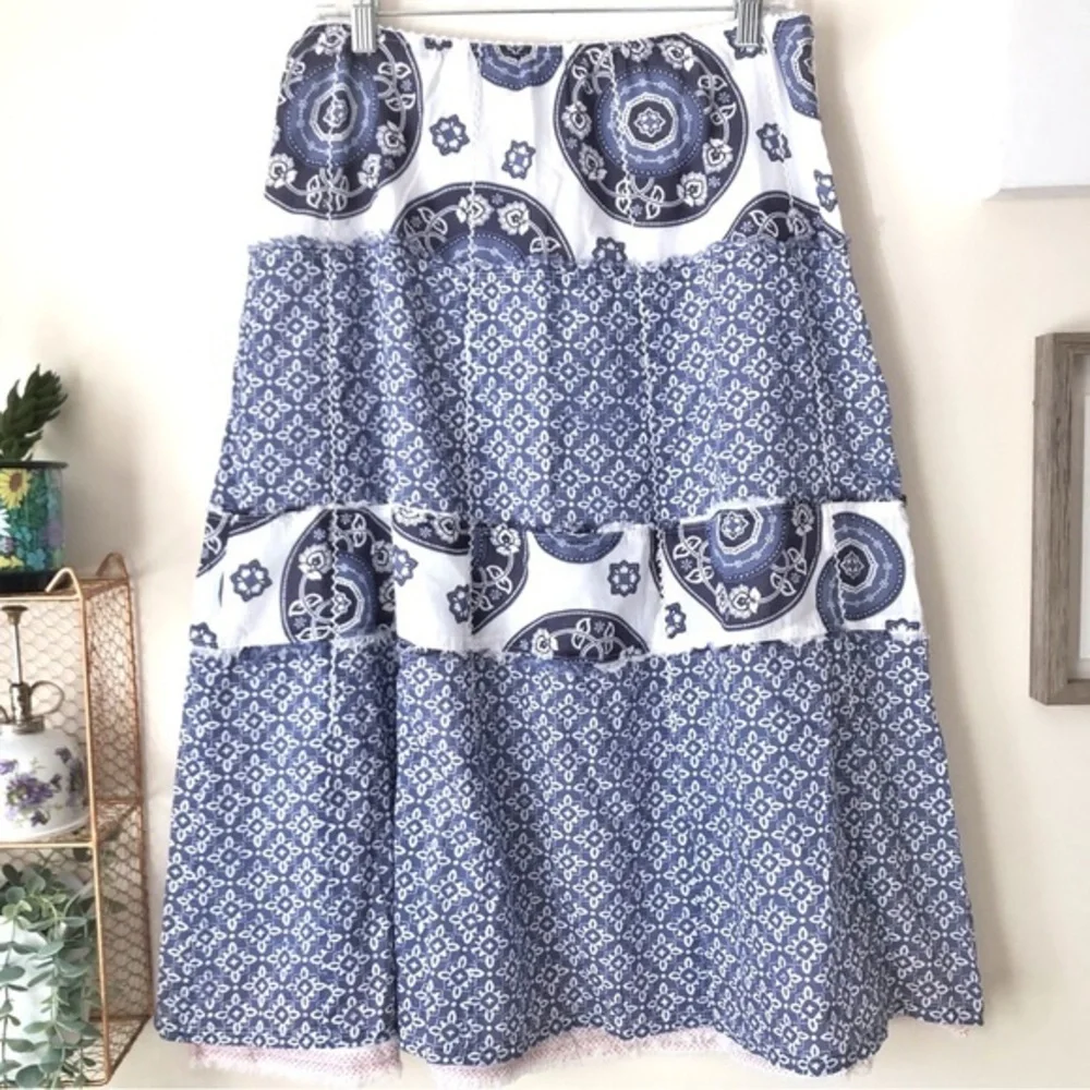 Eddie Bauer Y2K Blue White Paisley Tiered Maxi Skirt 100% Cotton Lined 10 Petite